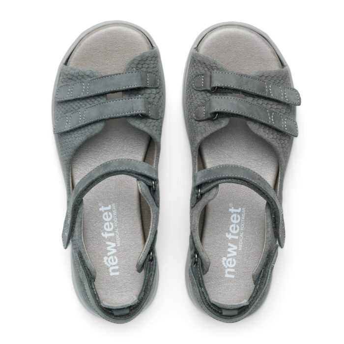 New Feet sandal med hælkappe, army farvet nubuck