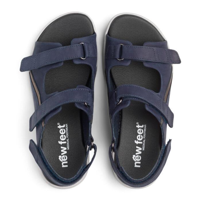 New Feet blå nubuck sandal, på bred læst