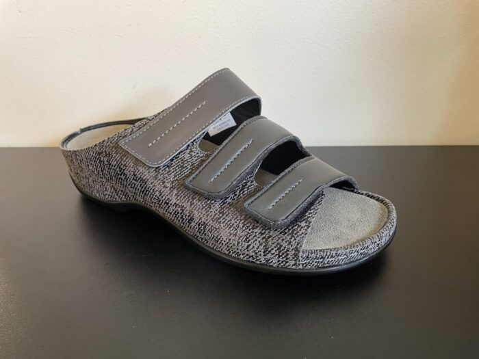 Berkemann damesandal i grå skind