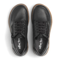 New Feet sort skind sko