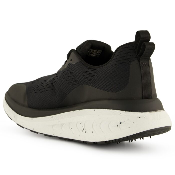 Keen herre sneakers i sort mesh, med en aflastende sål.