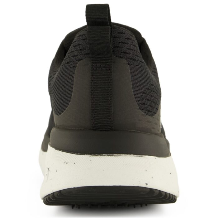 Keen herre sneakers i sort mesh, med en aflastende sål.