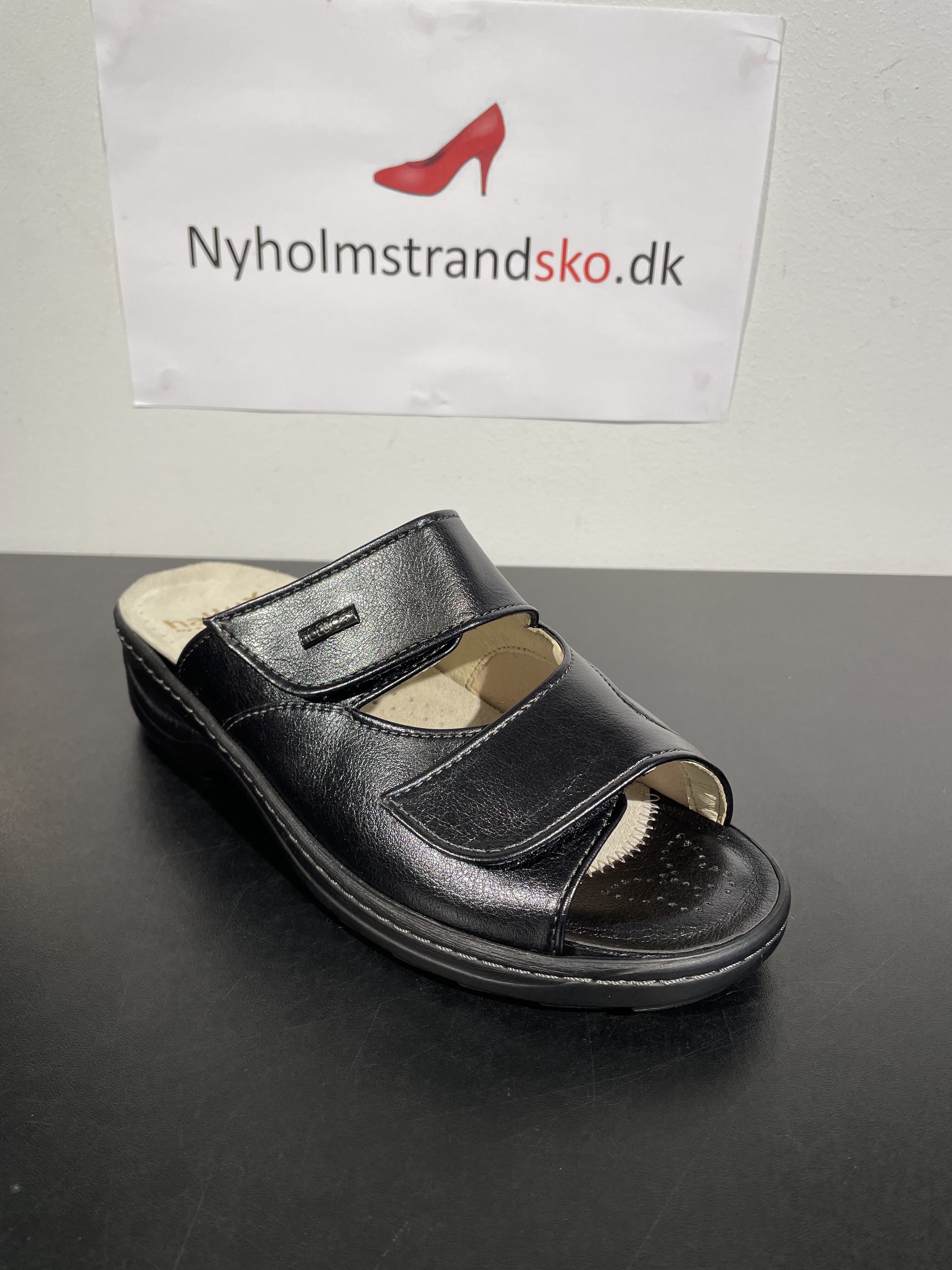 Fidelio sundheds sandal i sort skind