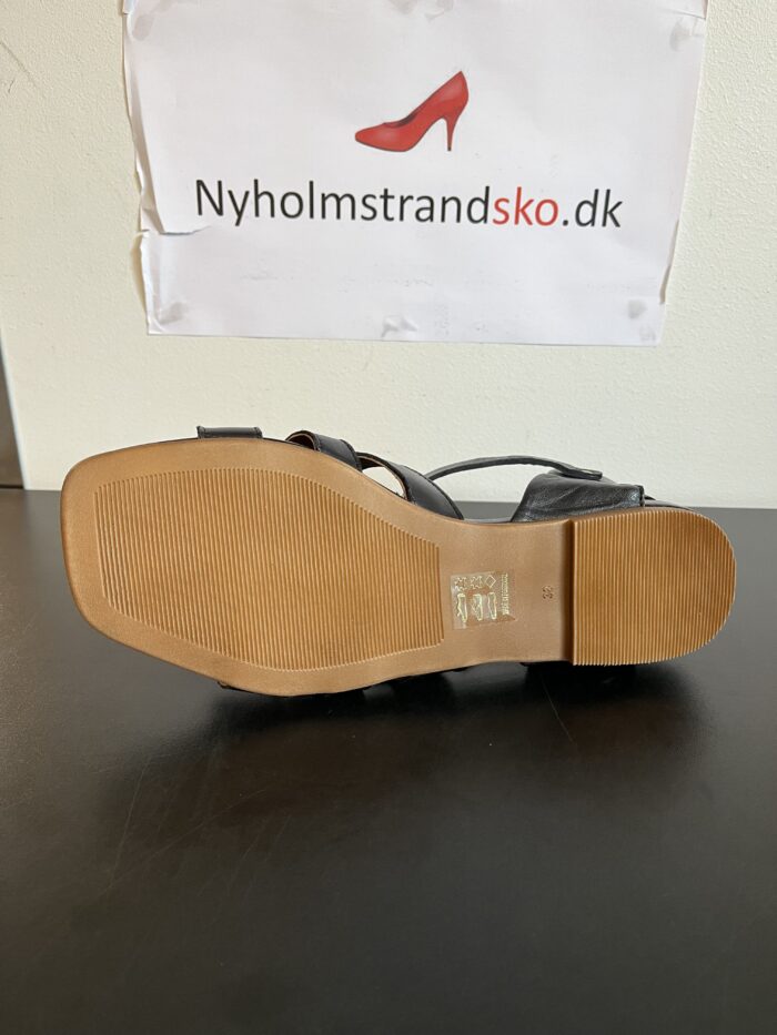 Shoe Design sort damesandal