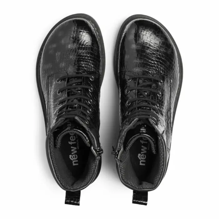 New Feet damestøvle i skind med krokodille-/laklook