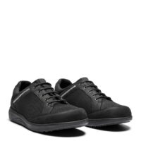 New Feet bred herre snøresko i sort mesh.