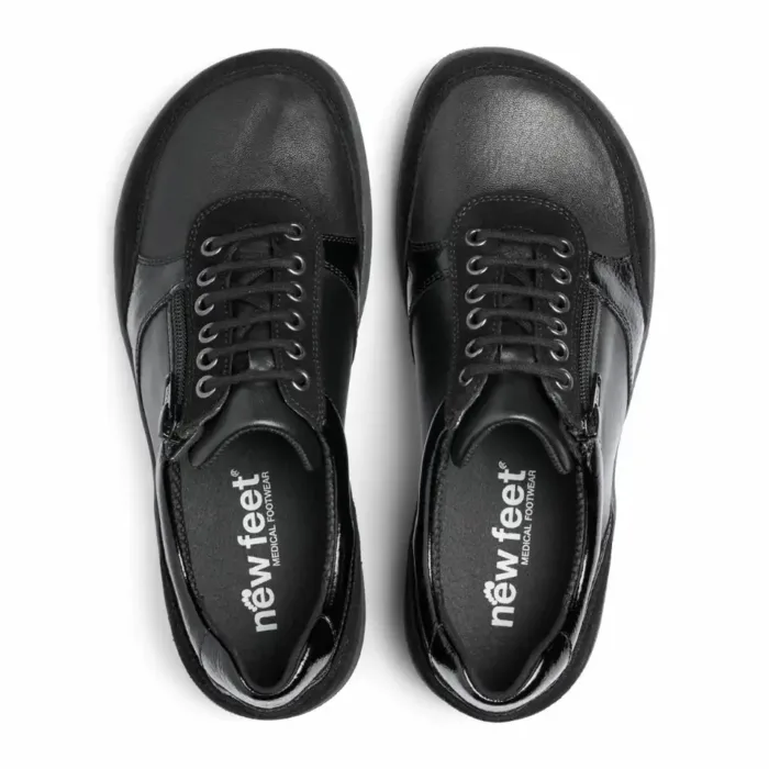 New Feet Damesko i sort skind, lak og ruskind