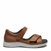 New Feet brun skind sandal med velcroremme og hælkappe.