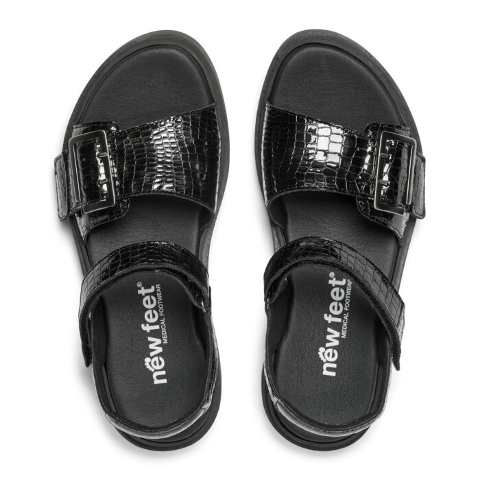 New Feet sandal i sort lak