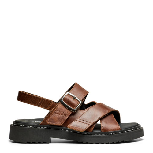 New Feet brun oilskind sandal med krydsremme.