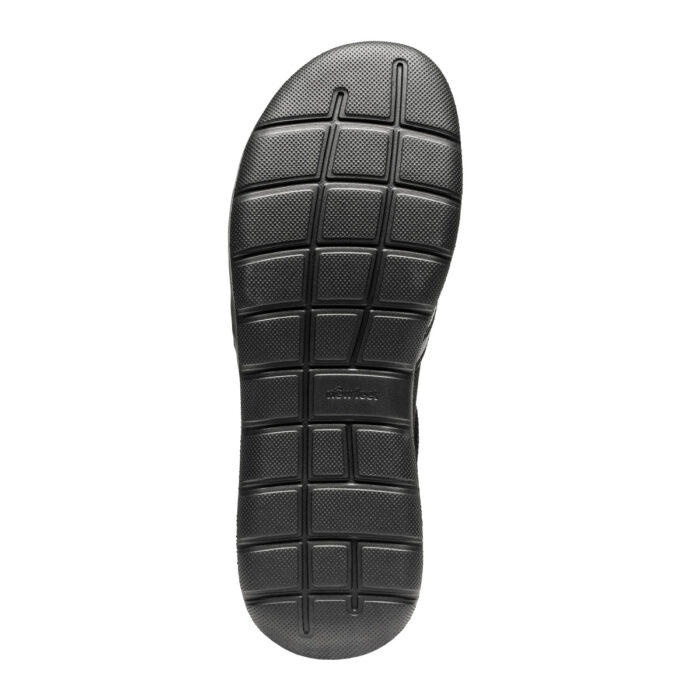 New Feet sandal med hælkappe, sort skind