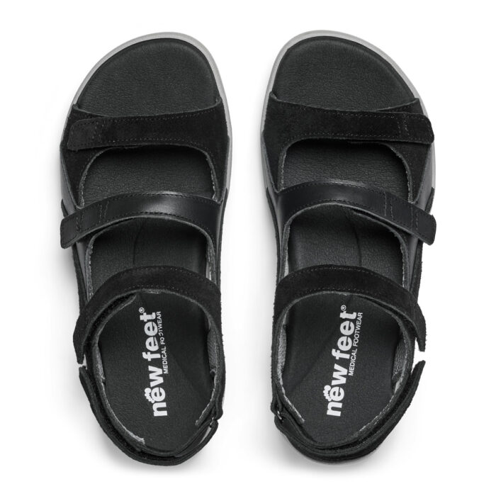 New Feet bred sandal med 3 velcroremme, sort