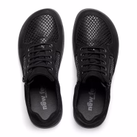 New Feet bred sko med stræk over tæerne, lynlås, snørebånd og tex membran, sort.