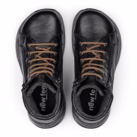 New Feet bred støvle med snøre og lynlås. Tex membran, der holder vandet ude