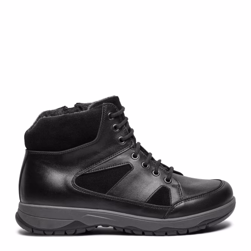 New Feet bred støvle med snøre og lynlås. Tex membran, der holder vandet ude.