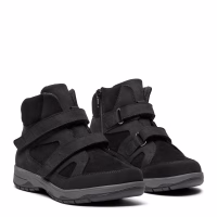 New Feet bred støvle med velcro og lynlås. Tex membran, der holder vandet ude.
